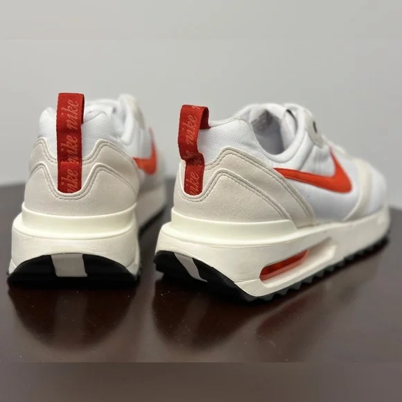 Nike Air Max Dawn sneakers - Picture 7 of 9